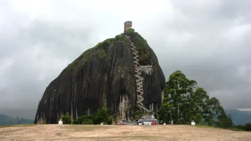 Piedra del Peñol - Colombia